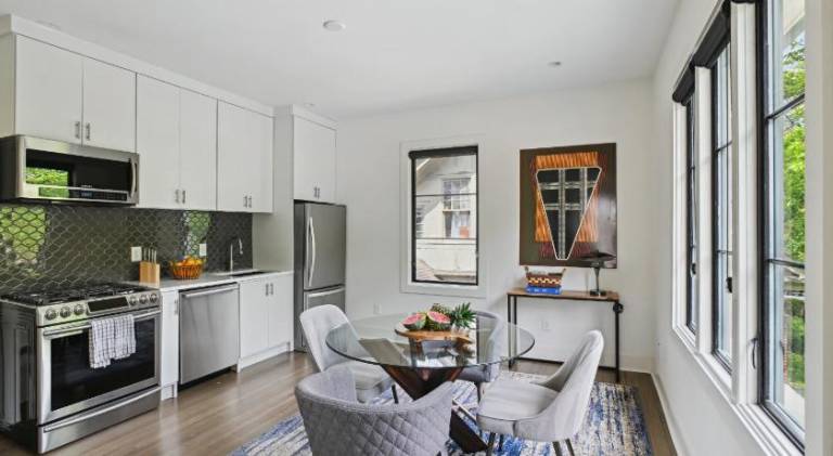 Apartment with 2 rooms for 4 persons — photo 3