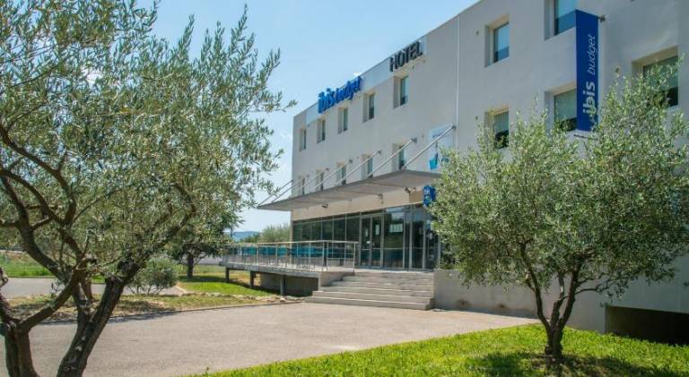 Ibis budget Pertuis Luberon — photo 3