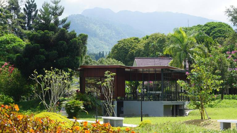 600 m² Villa