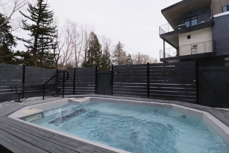 Condo with private pool — photo 2