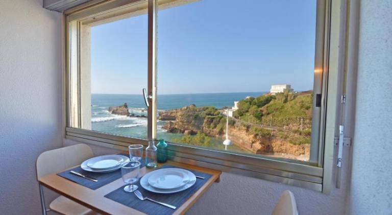 Apartment with 1 room for 2 persons in Biarritz