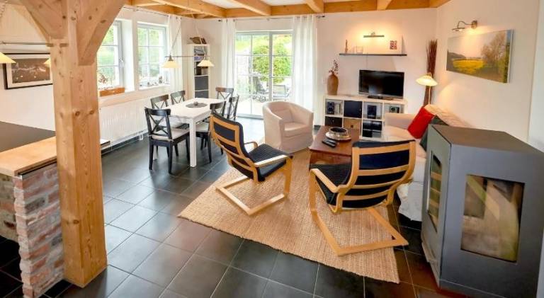 Villa with pool | Pet-friendly — photo 5
