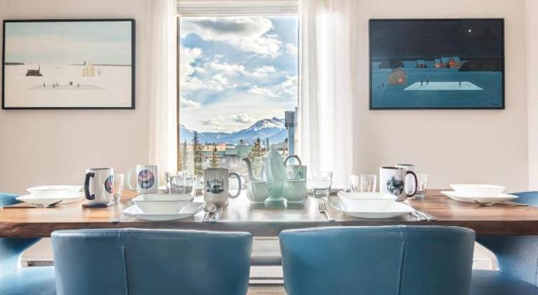 Apartment with 2 rooms for 7 persons in Canmore, AB