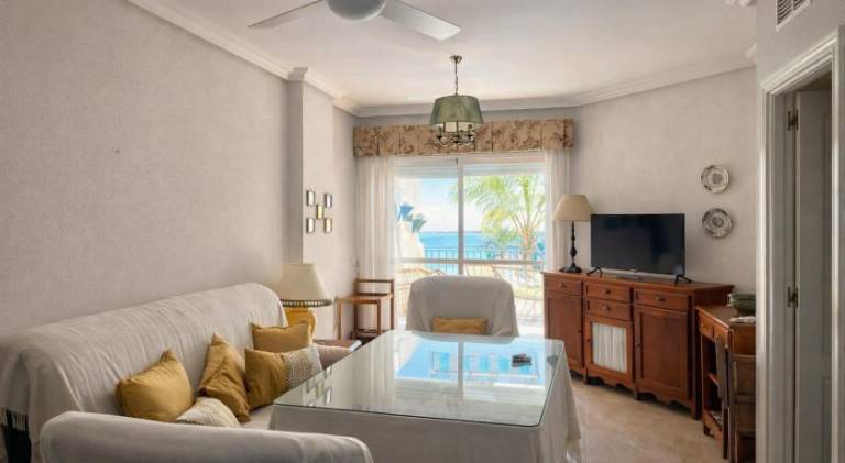 Holiday apartment with pool & terrace — photo 2