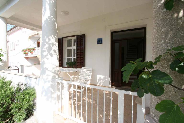 Fully equipped house with garden, patio & barbeque | Pets are welcome — photo 4