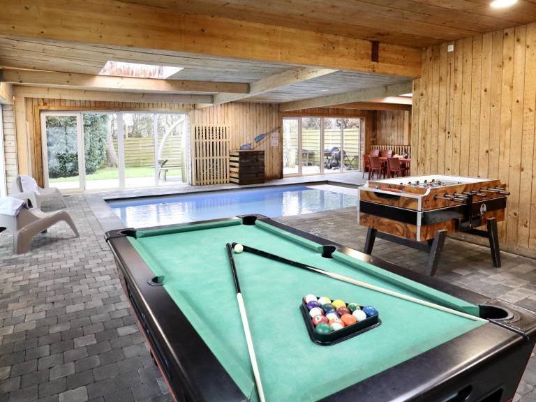 Vacation home with patio, private pool & sauna — photo 2
