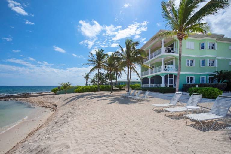 Apartment North Side