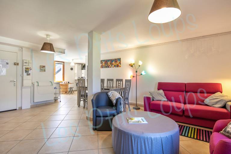 Holiday apartment with yard, barbecue & terrace | Garden view — photo 3