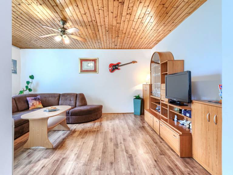 Fully equipped lovely house with patio, private pool & barbecue | Dogs allowed — photo 3