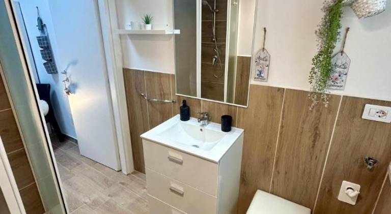 Apartment with 1 room for 4 persons — photo 2