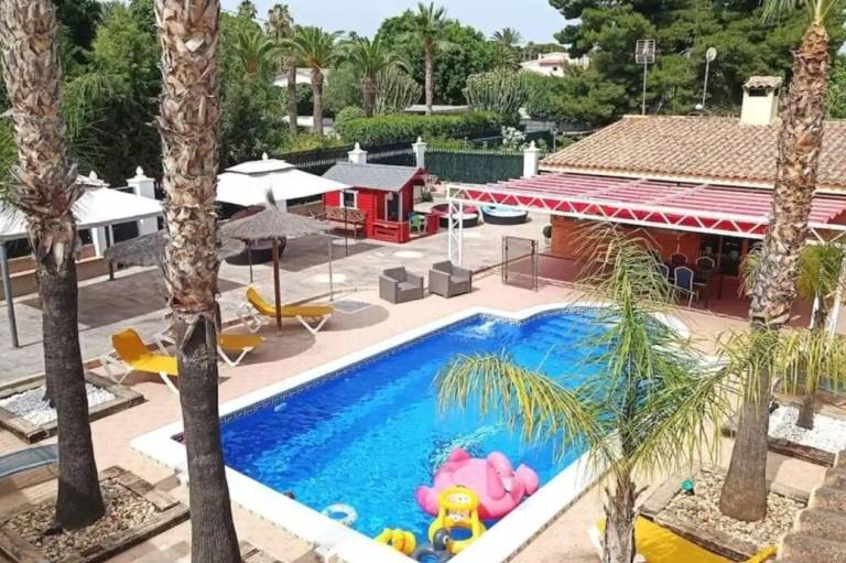 Chalet La Penya de les Àguiles
