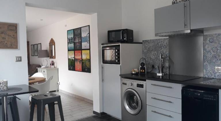 Rental apartment with 1 room for 4 persons — photo 4