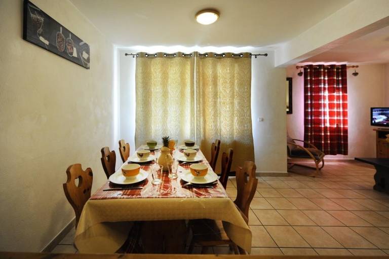 Sauna, terrace, balcony, parking, tv, 52m², Les Menuires — photo 4