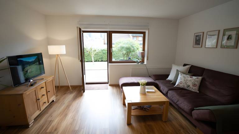 Apartment with yard, grill & patio | Garden view in Loerrach