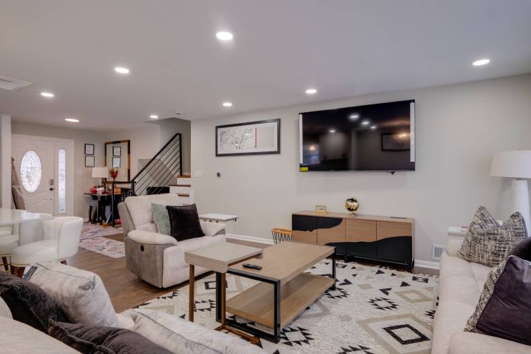 Great for Gatherings! Modern Lanham Duplex — photo 5