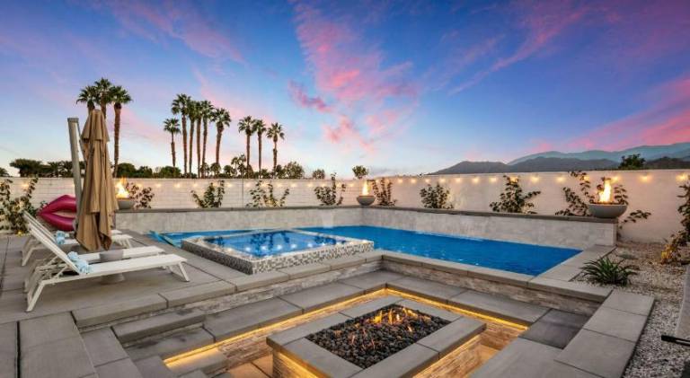 Villa with yard, hot tub & barbeque | Perfect for remote work in Riverside, CA