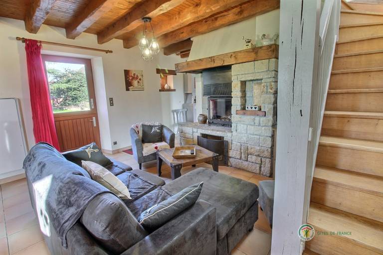 Gite with patio & garden — photo 4
