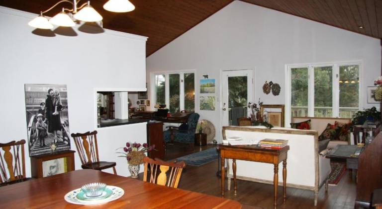 2 Moon Cottage — photo 2