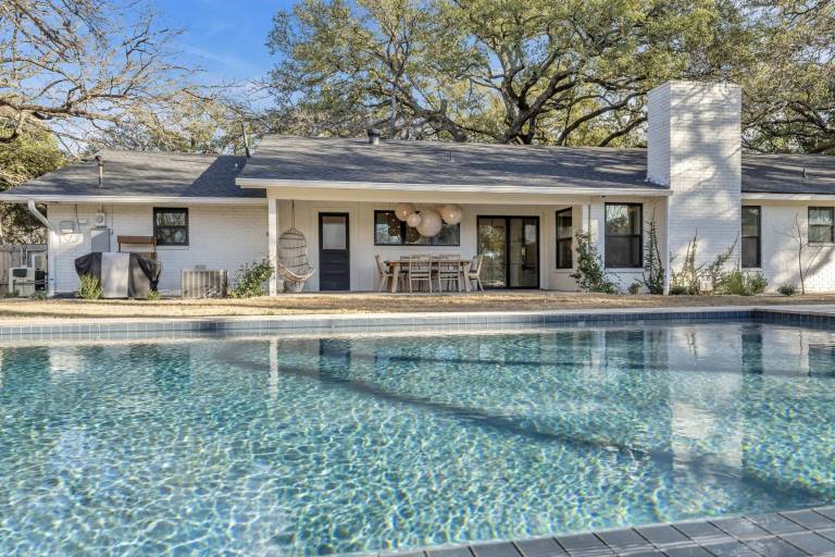 House  Marble Falls