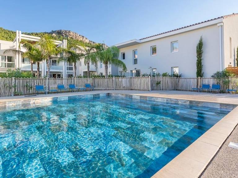 Pleasant studio with pool | Pet-friendly — photo 3