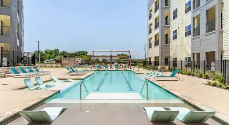 Modern 2br Pet-friendly Wd Pool&gym Utsa — photo 4