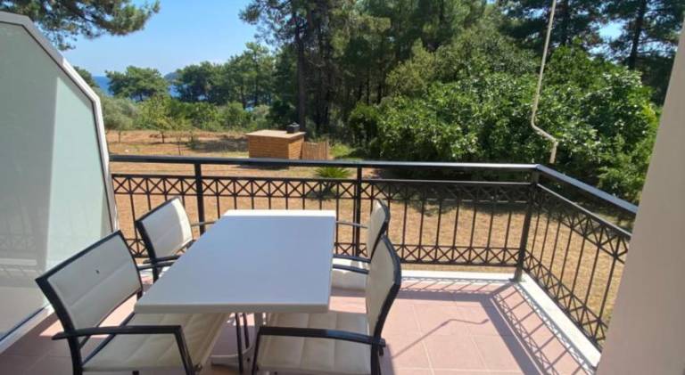 Holiday apartment with yard, grill & terrace | Close to the beach | Pets are welcome — photo 4