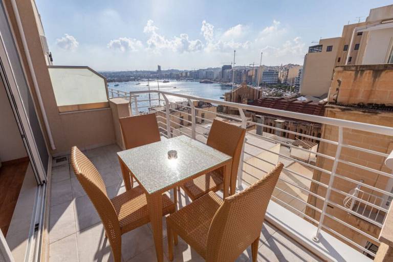 Apartamento  Valeta