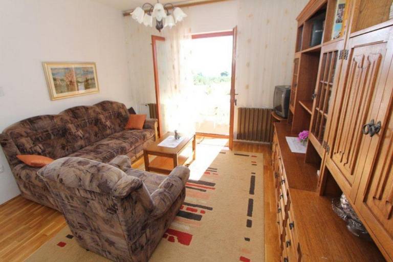 Two bedroom apartment with balcony and sea view Sveti Filip i Jakov, Biograd (A-19436-a) — photo 2