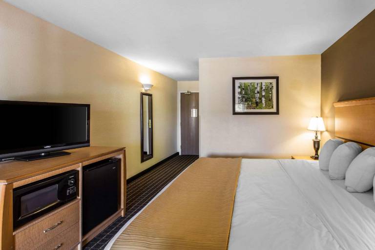 Quality Inn & Suites Silverthorne - Copper Mountain in Silverthorne, CO