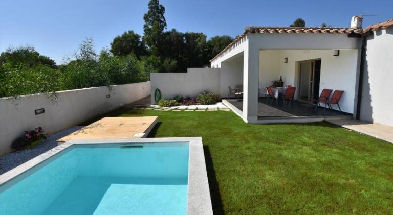Beautiful holiday apartment with pool | Close to the beach | Pet-friendly — photo 4