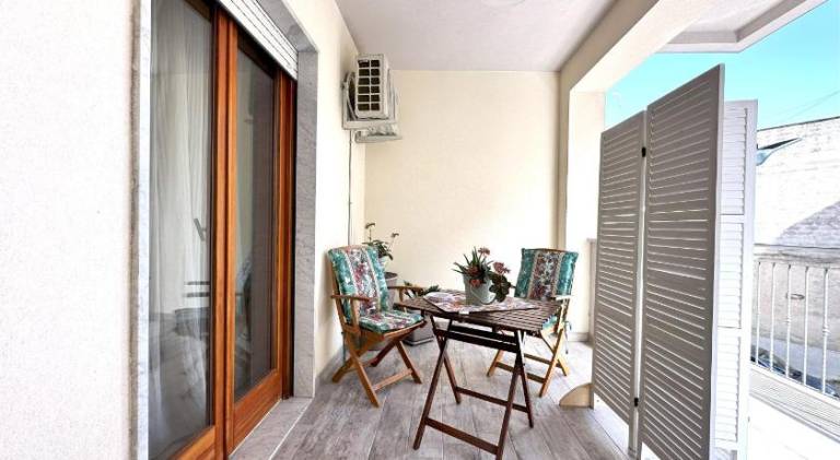 Holiday apartment with 2 rooms for 5 persons — photo 2