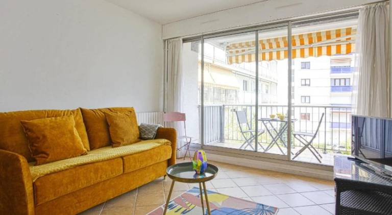 Apartment | Suitable for remote work in Biarritz