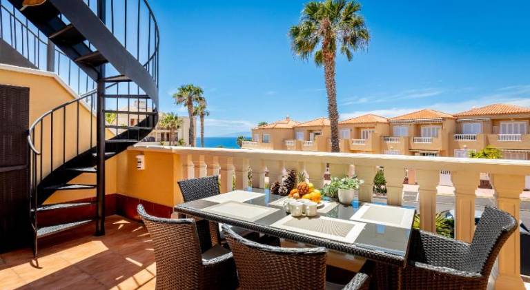 Rental apartment with terrace & pool | Close to the beach | Pets are welcome — photo 2