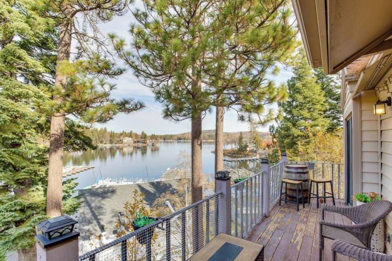 Apartment Crestline