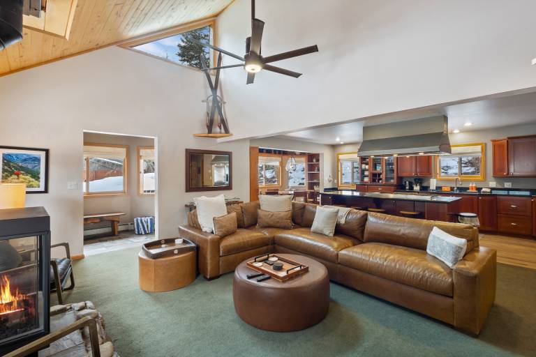 Near River Great Views Hot Tub Pet-friendly — photo 2