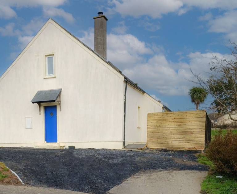 House  Riverchapel