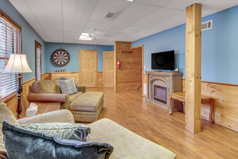 Hot Tub + Mtn Views: Peaceful Blue Ridge Retreat! — photo 4