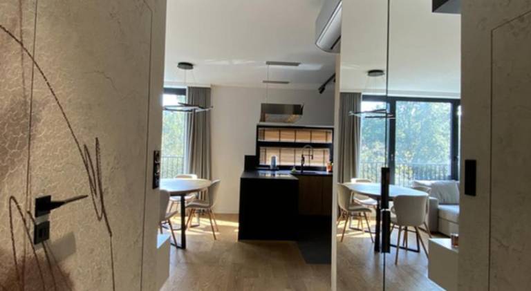Apartment with yard & patio | Dogs allowed — photo 4