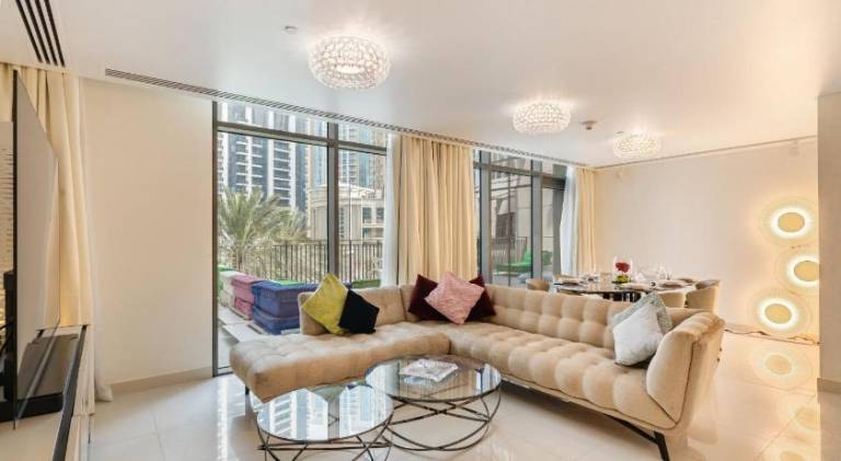 Holiday apartment with pool | Next to Burj Khalifa — photo 2