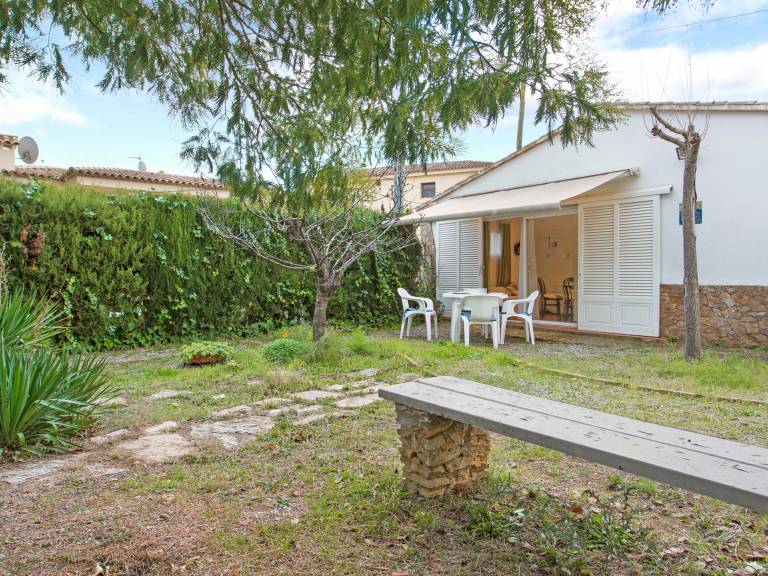 Villas de Vacances à Calella de Palafrugell dès 55 €/nuit | Casamundo