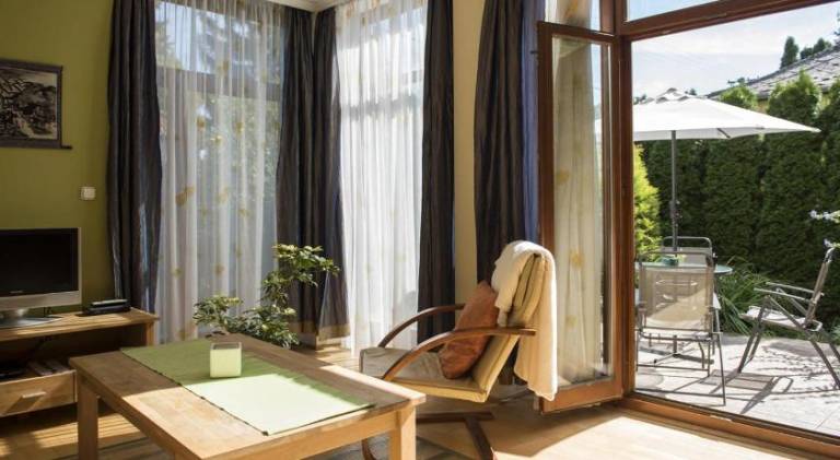 Feng Shui Wellness Apartmanhaz Heviz — photo 2