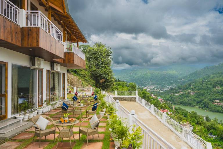 Navya Stays in Bhimtal