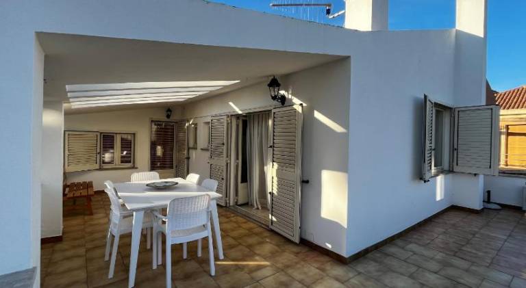 Apartment with patio | Next to the beach | Pets allowed — photo 2