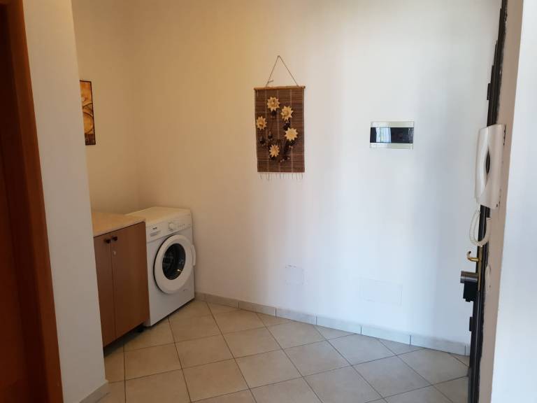 Apartment with patio | Mountain view — photo 3