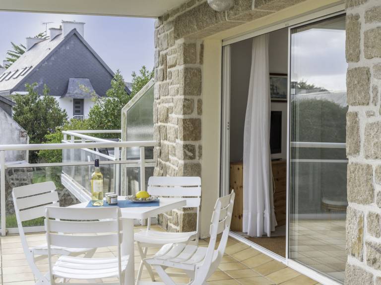 Beautiful rental apartment with terrace & yard | Next to the beach | Pets allowed — photo 2