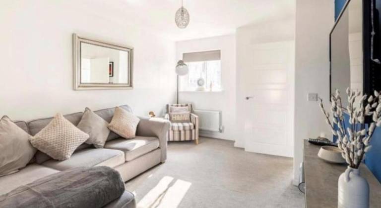Vacation home with 2 rooms for 4 persons in Swansea