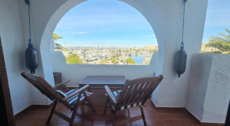 Fully equipped charming apartment with patio & private pool | Pets allowed — photo 4