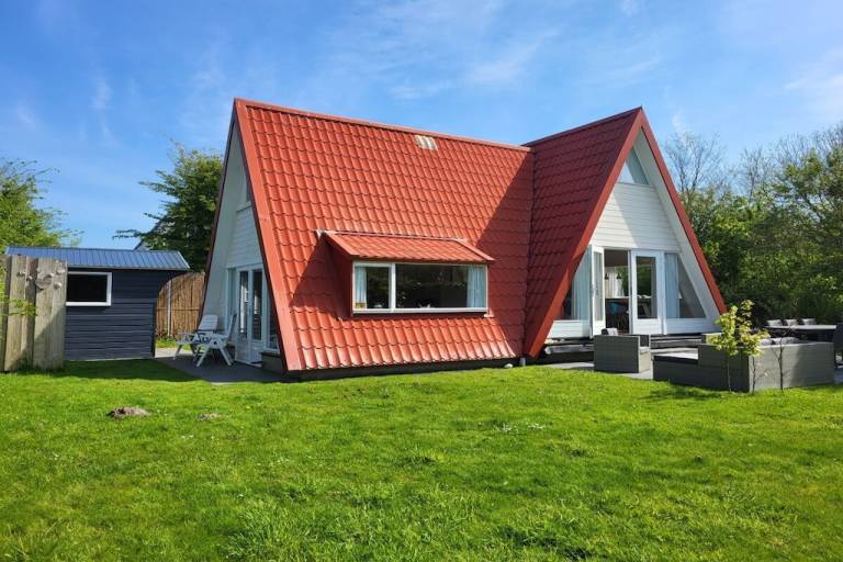 Fully equipped lovely house with yard & terrace | Dogs allowed — photo 2