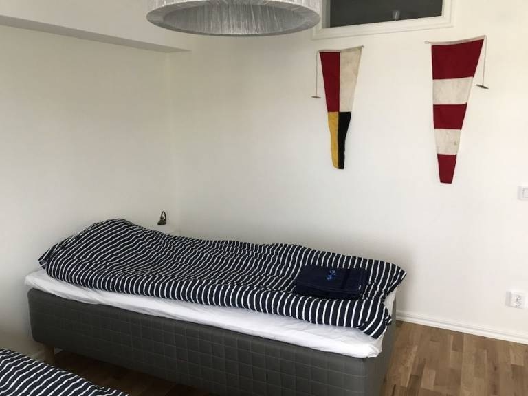 Ferielejlighed  Ellös