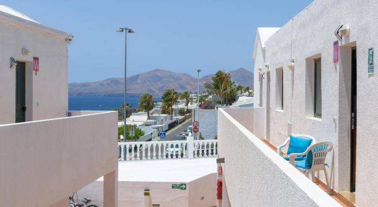 Holiday apartment with terrace in Tías